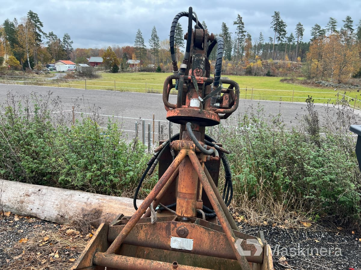 HIAB gripskopa med rotator B27-fäste - Greiferini kausa: foto 4 HIAB gripskopa med rotator B27-fäste - Greiferini kausa: foto 4