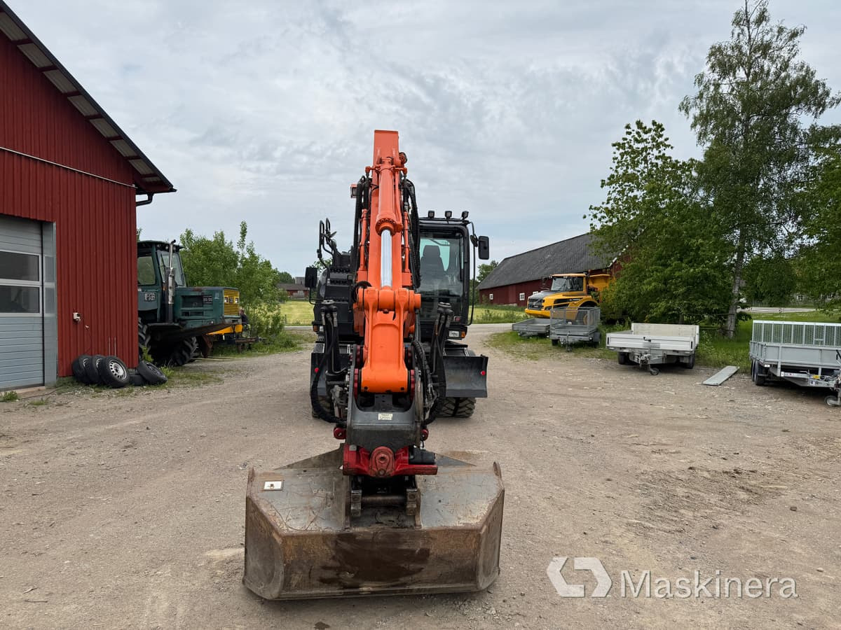 Hjulgrävare Hitachi Zaxis 140W med redskap - Vikšrinis ekskavatorius: foto 2 Hjulgrävare Hitachi Zaxis 140W med redskap - Vikšrinis ekskavatorius: foto 2
