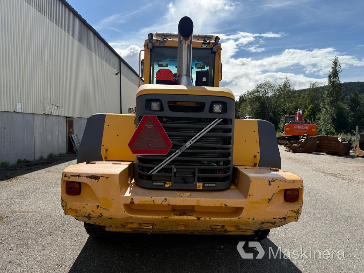 Hjullastare Volvo L120E - Ratinis krautuvas: foto 4 Hjullastare Volvo L120E - Ratinis krautuvas: foto 4