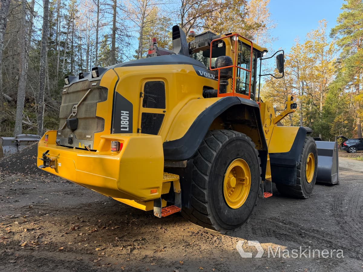 Hjullastare Volvo L180H - Ratinis krautuvas: foto 5 Hjullastare Volvo L180H - Ratinis krautuvas: foto 5