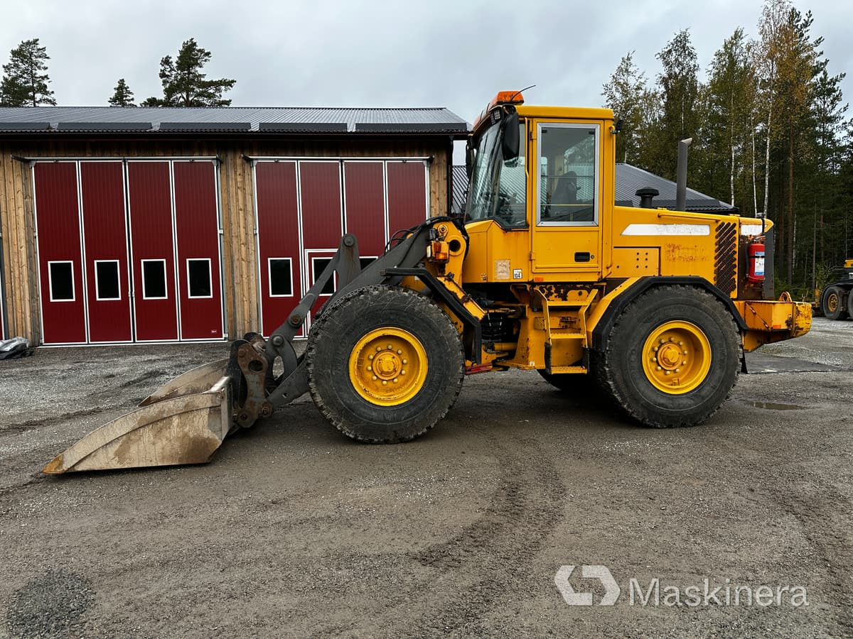 Hjullastare Volvo L70D - Ratinis krautuvas: foto 2 Hjullastare Volvo L70D - Ratinis krautuvas: foto 2