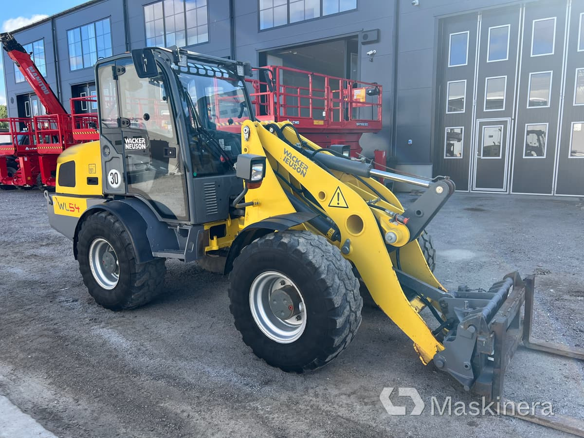 Hjullastare Wacker Neuson WL 54 med redskap - Ratinis krautuvas: foto 4 Hjullastare Wacker Neuson WL 54 med redskap - Ratinis krautuvas: foto 4
