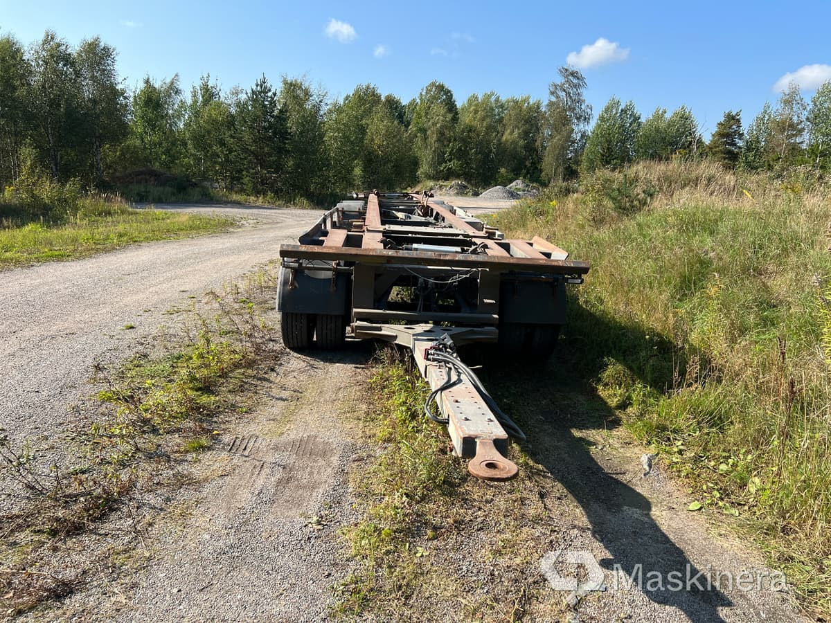 Lastväxlarsläp Cmt PT 12-20 - Kablio/ Skip loader priekaba: foto 2 Lastväxlarsläp Cmt PT 12-20 - Kablio/ Skip loader priekaba: foto 2