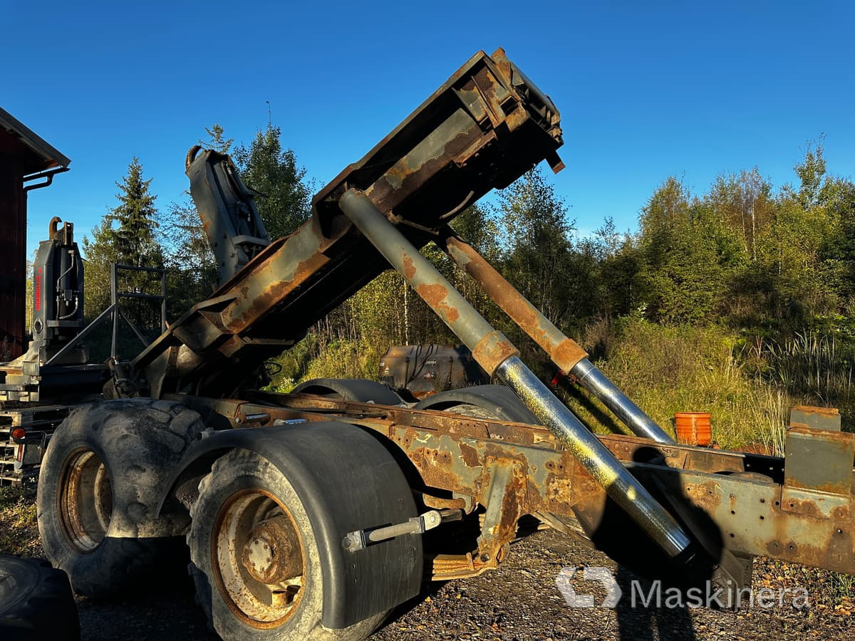 Livab kran Lastväxlarsläp Livab krok (Rep.Objekt) - Kablio/ Skip loader priekaba: foto 2 Livab kran Lastväxlarsläp Livab krok (Rep.Objekt) - Kablio/ Skip loader priekaba: foto 2