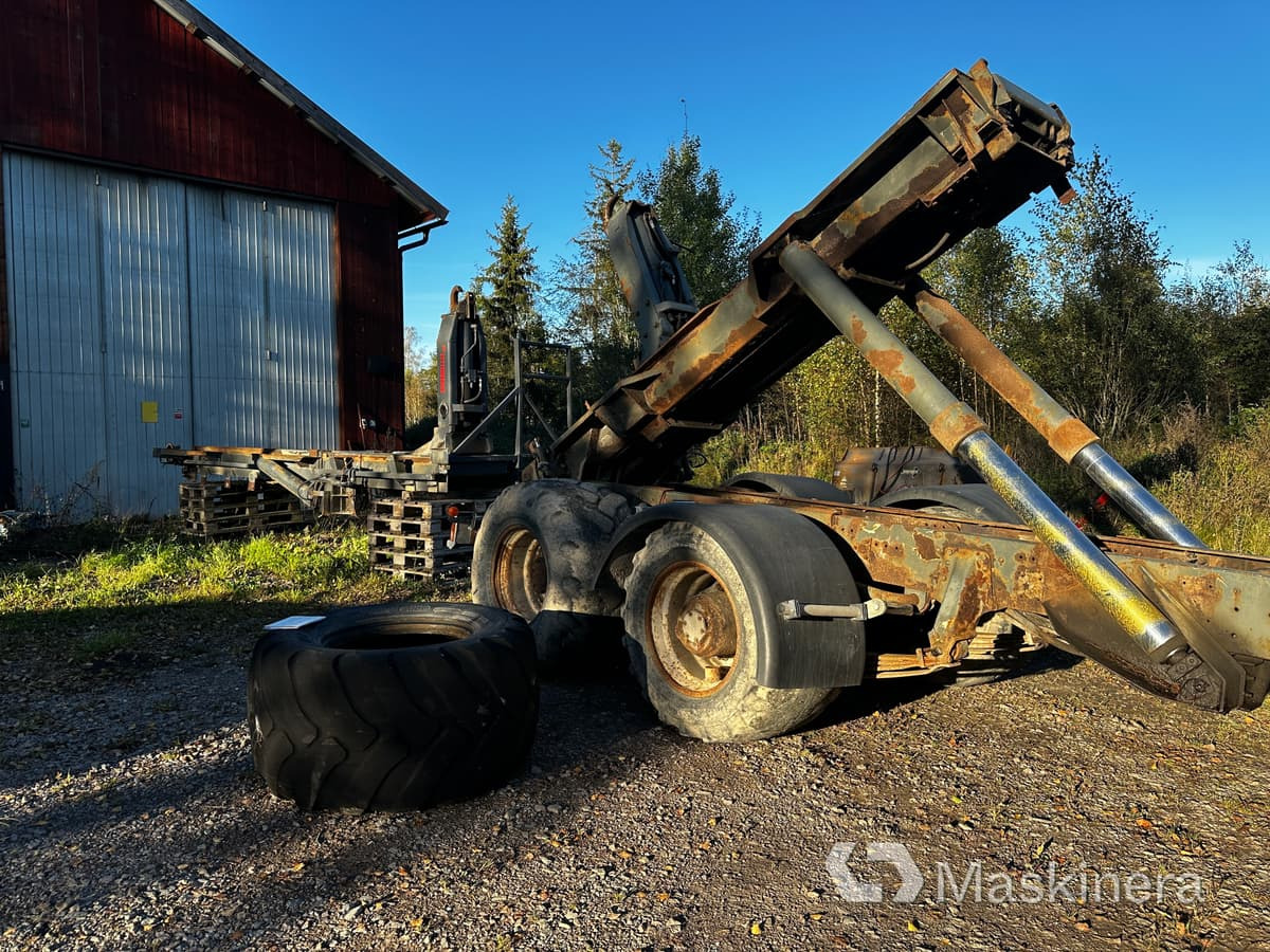 Livab kran Lastväxlarsläp Livab krok (Rep.Objekt) - Kablio/ Skip loader priekaba: foto 3 Livab kran Lastväxlarsläp Livab krok (Rep.Objekt) - Kablio/ Skip loader priekaba: foto 3