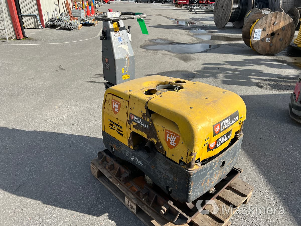 Markvibrator Atlas Copco LH700 - Tankinimo plokštė: foto 3 Markvibrator Atlas Copco LH700 - Tankinimo plokštė: foto 3