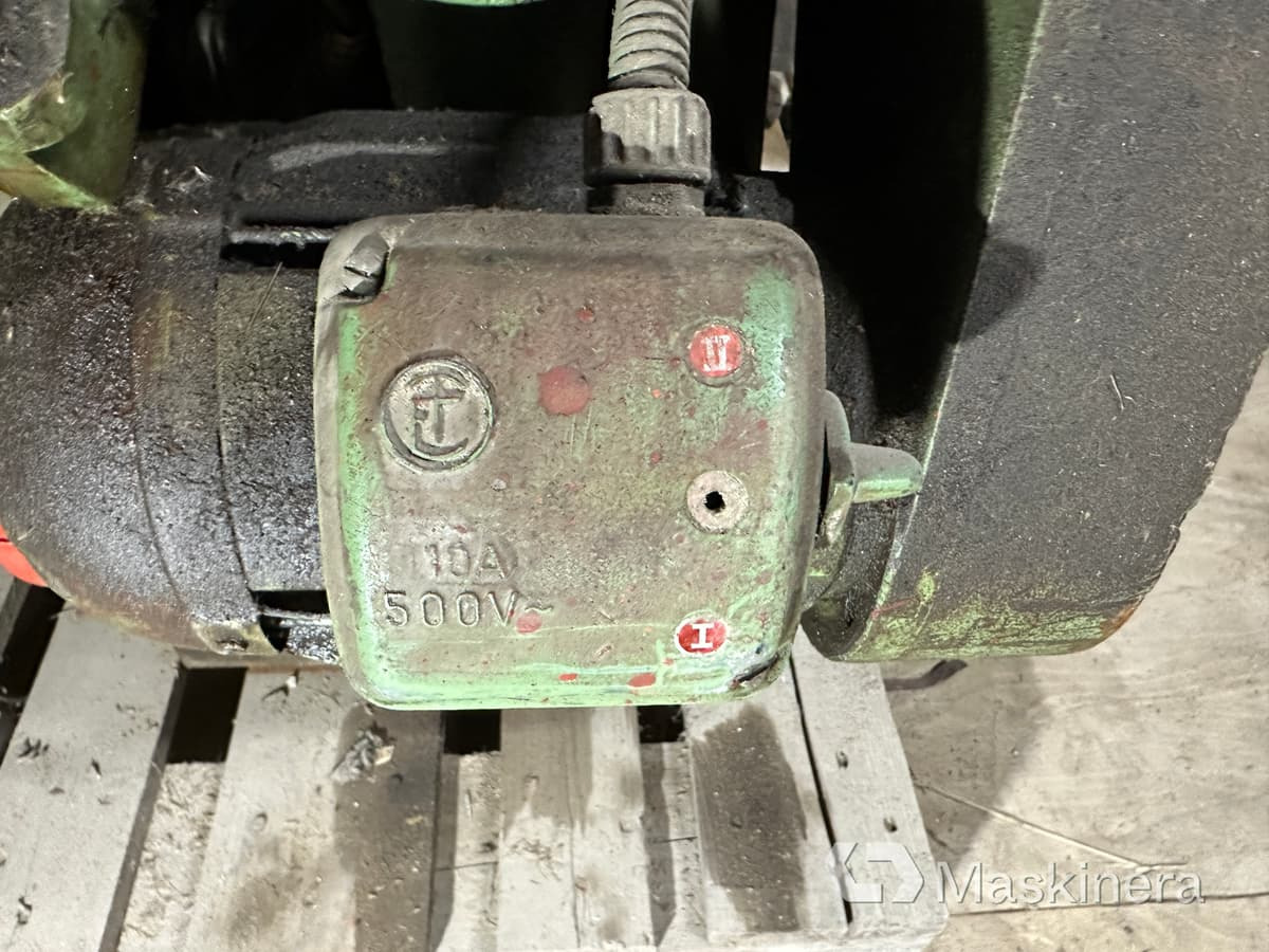 Medžio apdirbimo staklės Metallsåg Behringer Super 215 PU4: foto 6 Medžio apdirbimo staklės Metallsåg Behringer Super 215 PU4: foto 6