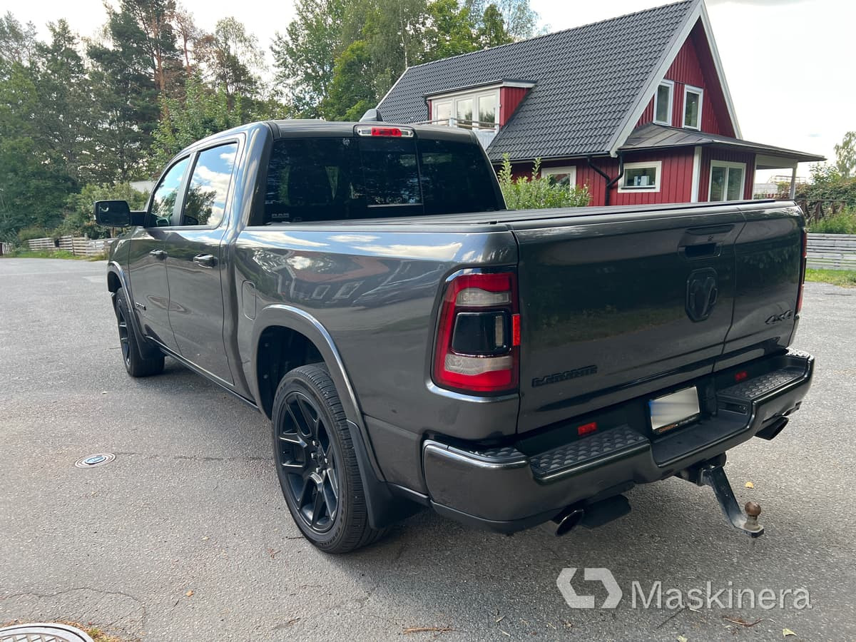 Pickup Dodge Ram 1500 - Krovininis mikroautobusas: foto 5 Pickup Dodge Ram 1500 - Krovininis mikroautobusas: foto 5