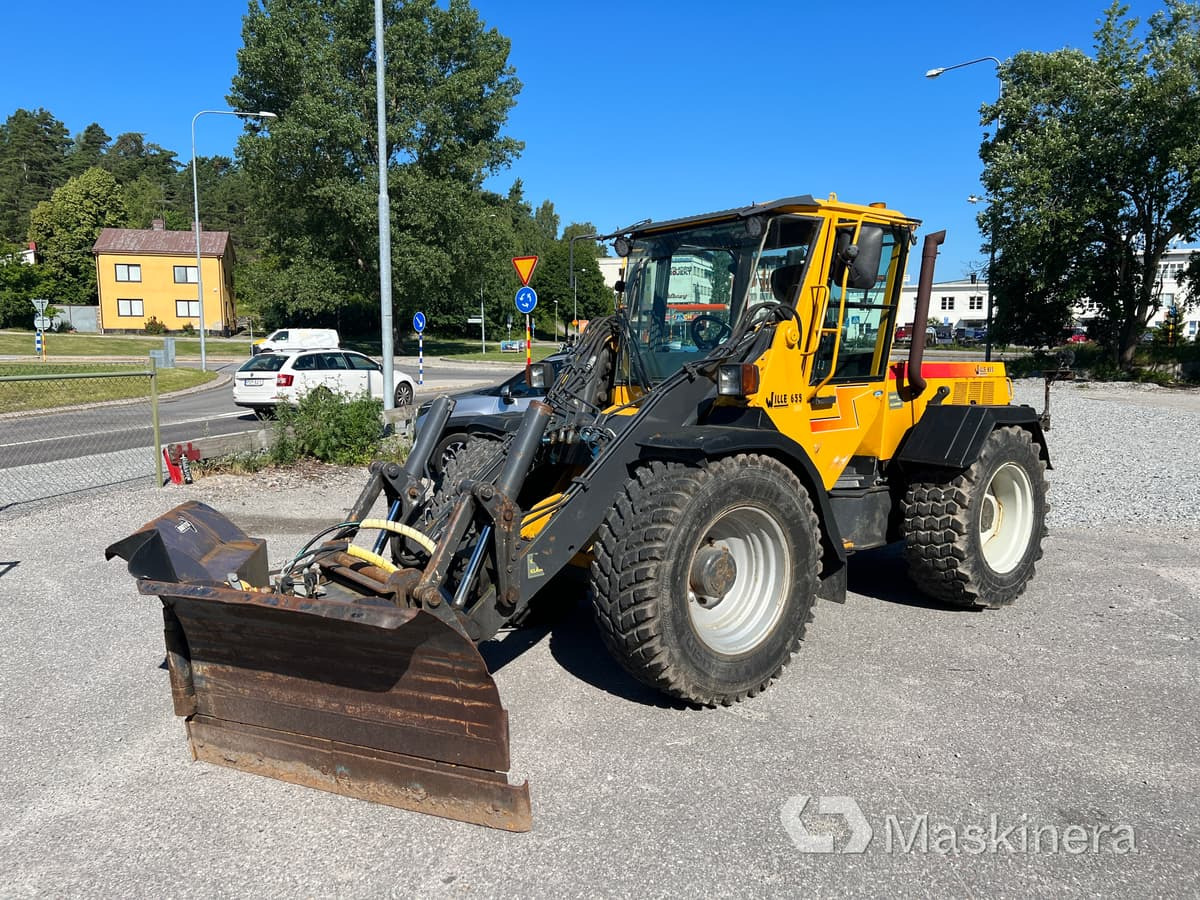 Redskapsbärare Wille 655 med vikplog - Ratinis krautuvas: foto 1 Redskapsbärare Wille 655 med vikplog - Ratinis krautuvas: foto 1