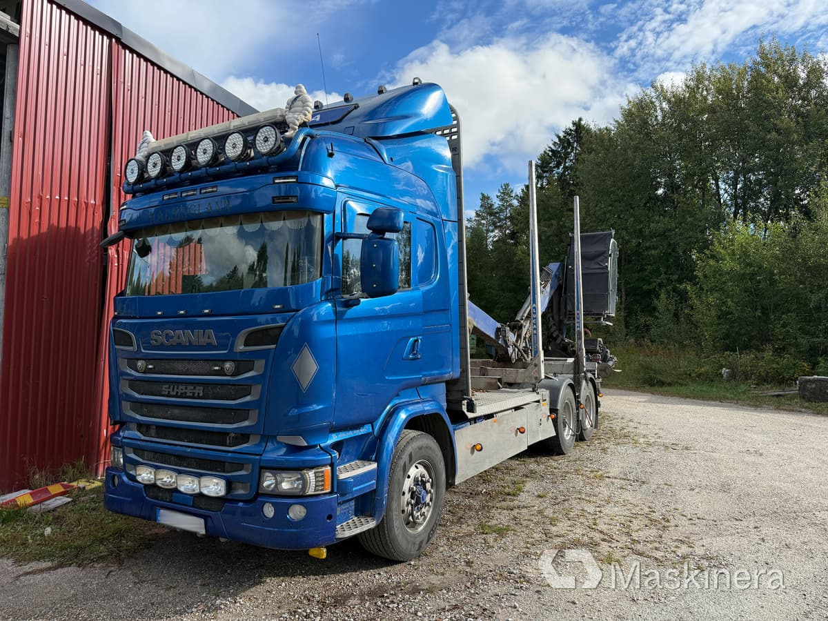 Scania R580LB6X4HNB Timmerbil Scania R580 6X4 med lastväxlare och vagn - Miškovežis: foto 1 Scania R580LB6X4HNB Timmerbil Scania R580 6X4 med lastväxlare och vagn - Miškovežis: foto 1