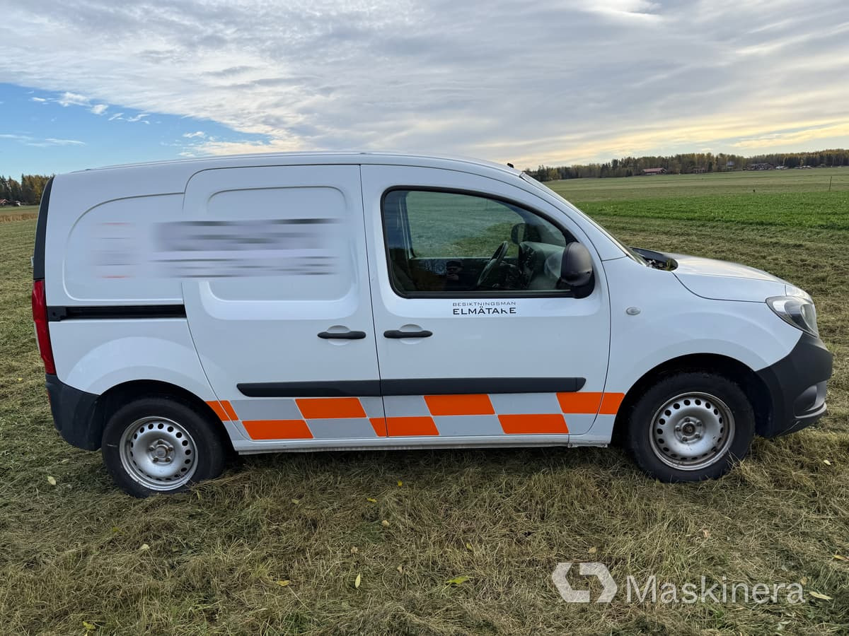 Skåpbil Mercedes Benz Citan - Krovininis mikroautobusas: foto 4 Skåpbil Mercedes Benz Citan - Krovininis mikroautobusas: foto 4