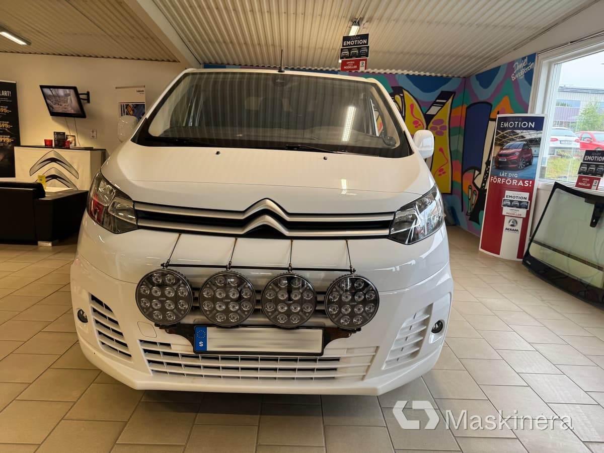 Skåpbil Citroën Jumpy - Mažas furgonas: foto 2 Skåpbil Citroën Jumpy - Mažas furgonas: foto 2