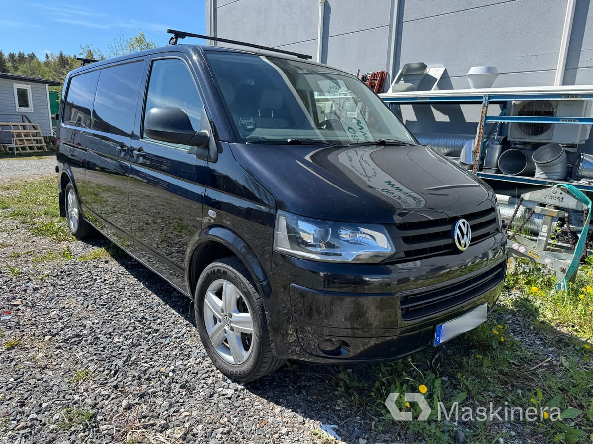 Skåpbil Volkswagen Transporter 4WD - Mažas furgonas: foto 3 Skåpbil Volkswagen Transporter 4WD - Mažas furgonas: foto 3