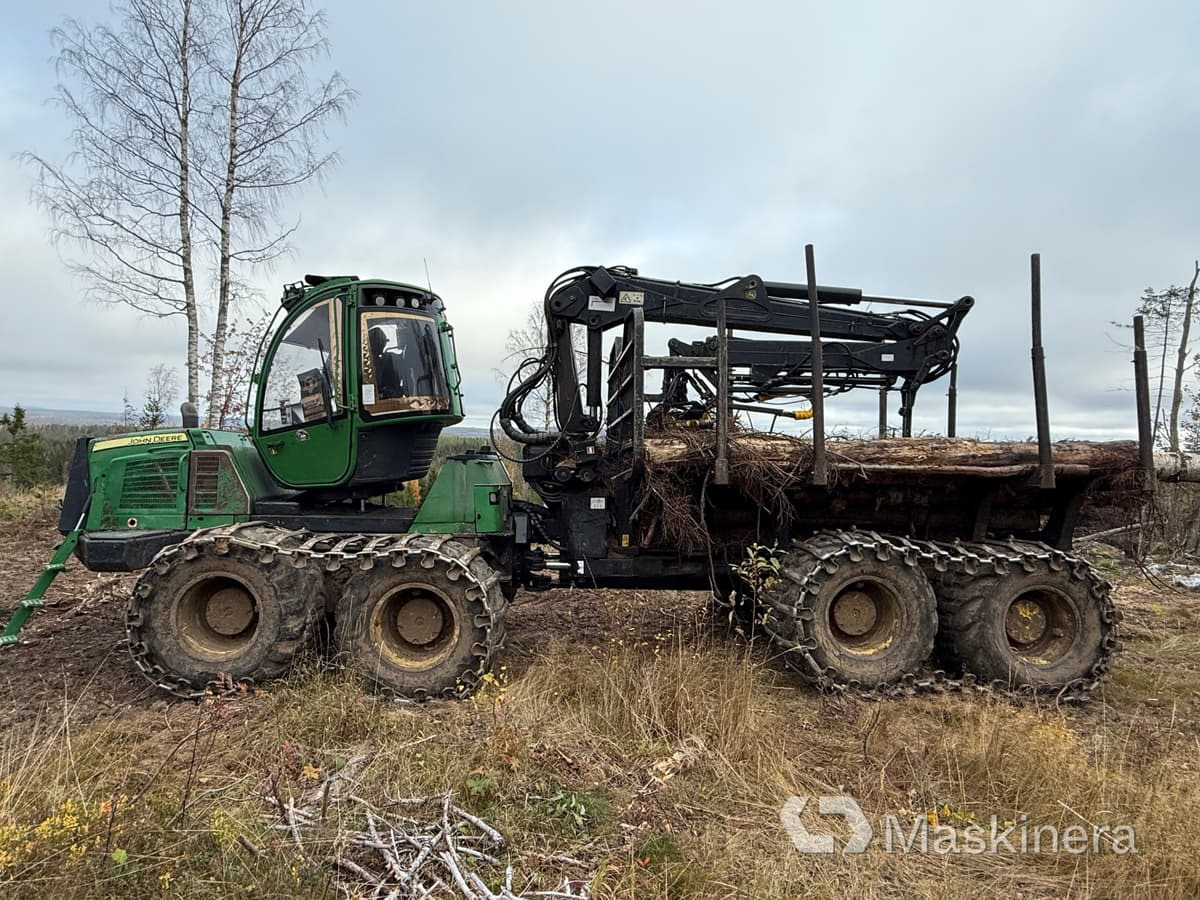 Skotare John Deere 1210E - Forvarderis: foto 2 Skotare John Deere 1210E - Forvarderis: foto 2