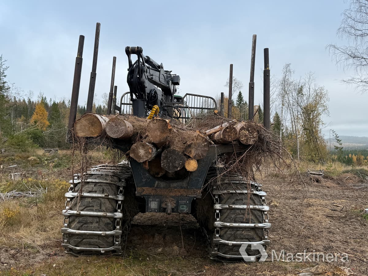 Skotare John Deere 1210E - Forvarderis: foto 4 Skotare John Deere 1210E - Forvarderis: foto 4