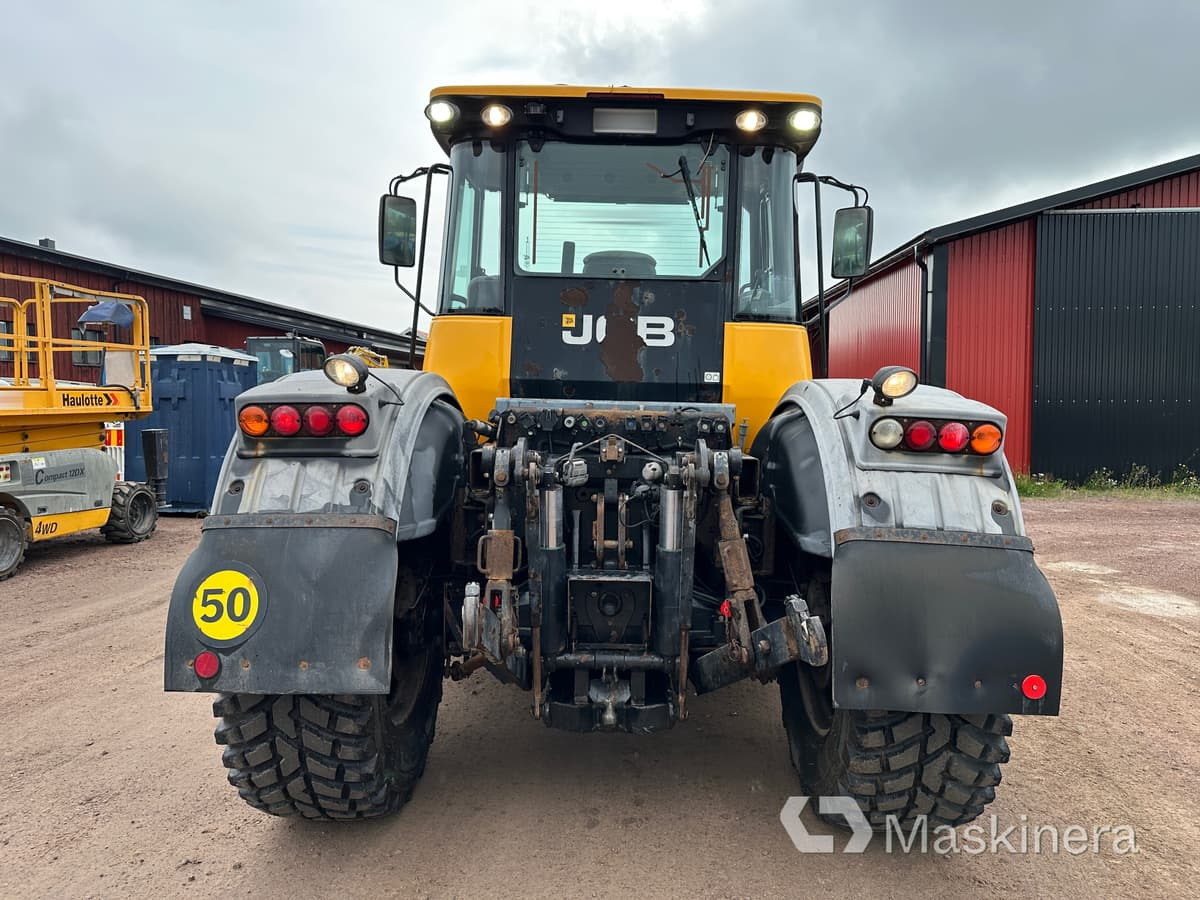 Traktor JCB Fastrac 3230 XTRA - Traktorius: foto 4 Traktor JCB Fastrac 3230 XTRA - Traktorius: foto 4
