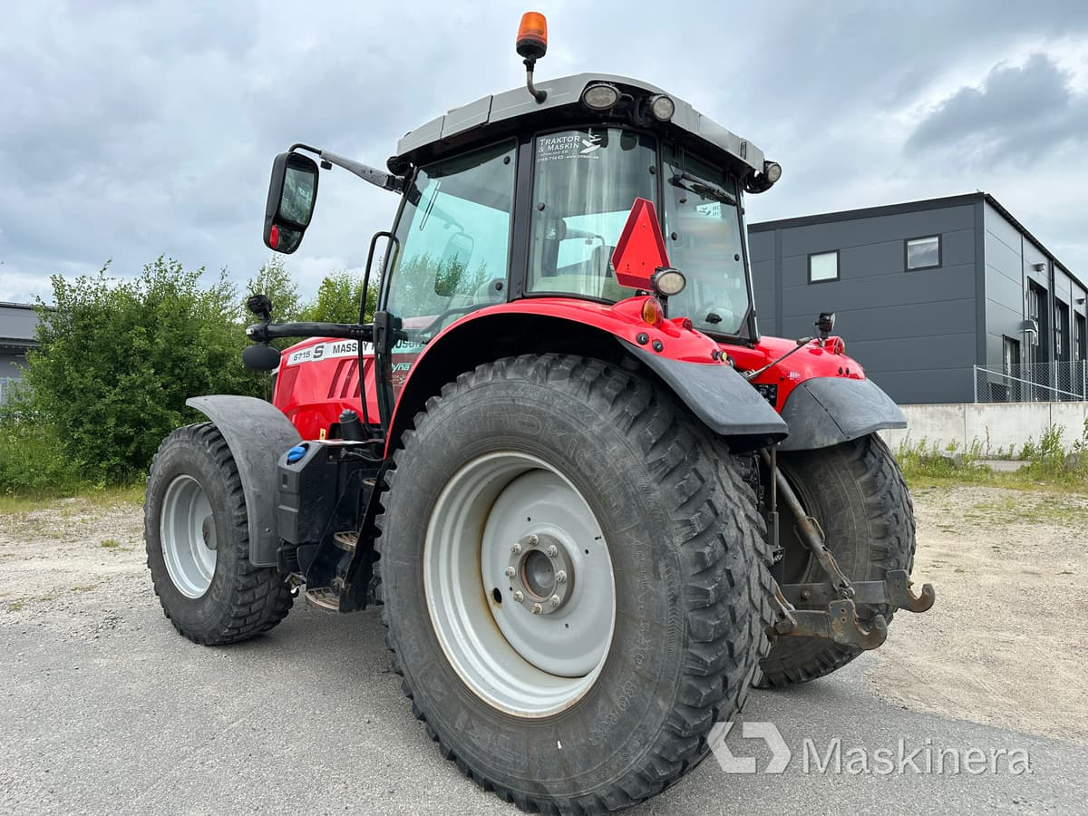 Traktor Massey Fergusson MF 6715 S + Bigab 10-14 G2 - Traktorius: foto 3 Traktor Massey Fergusson MF 6715 S + Bigab 10-14 G2 - Traktorius: foto 3