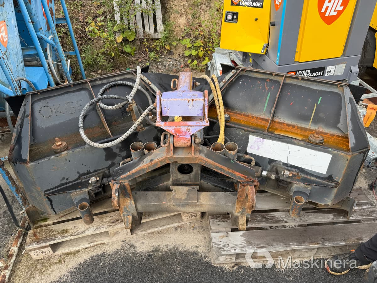 Vikplog Holms KHV-240 Trima fäste - Sniego peilis: foto 1 Vikplog Holms KHV-240 Trima fäste - Sniego peilis: foto 1