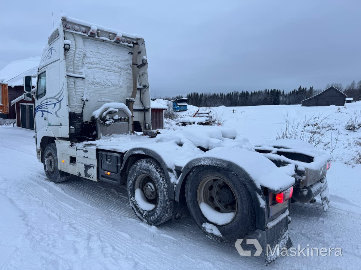 Dragbil Volvo FH16 6*2 - Vilkikas: foto 3 Dragbil Volvo FH16 6*2 - Vilkikas: foto 3