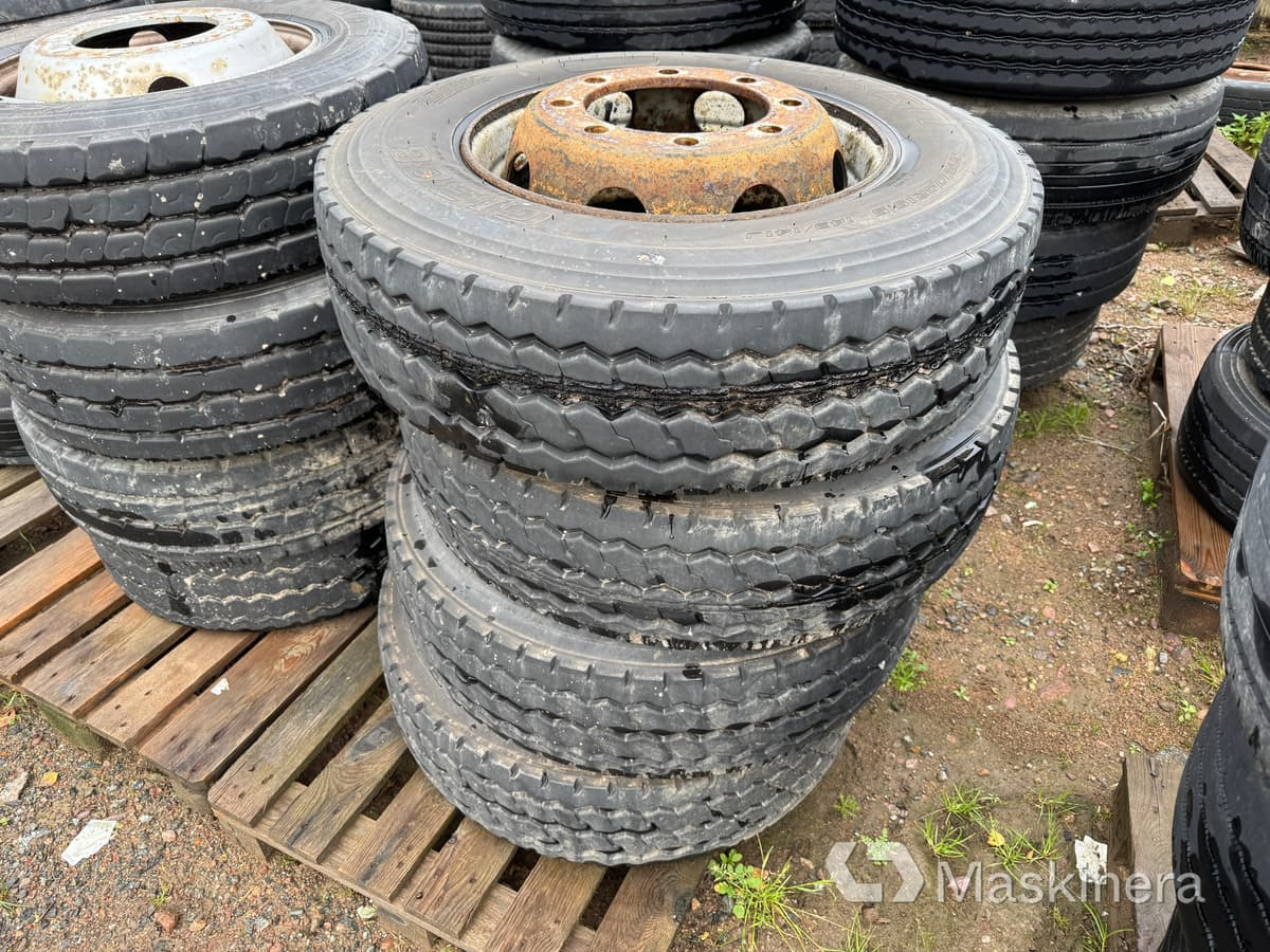 Vinterdäck till släpvagn 4st FALKEN 265/70R19.5 - Padanga - Priekaba: foto 1 Vinterdäck till släpvagn 4st FALKEN 265/70R19.5 - Padanga - Priekaba: foto 1