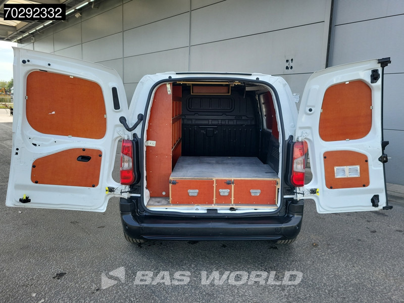 Citroën Berlingo 130PK Automaat L1H1 Navi Airco Cruise Camera Parkeersensoren Werkplaatsinrichting Euro6 L1 3m3 Airco Cruise control - Mažas furgonas: foto 3 Citroën Berlingo 130PK Automaat L1H1 Navi Airco Cruise Camera Parkeersensoren Werkplaatsinrichting Euro6 L1 3m3 Airco Cruise control - Mažas furgonas: foto 3