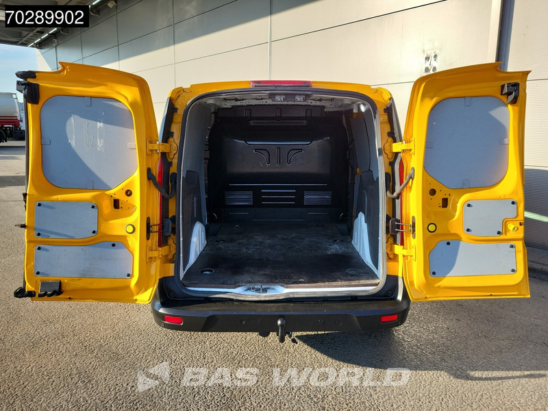 Ford Transit Connect 100PK L1H1 Navi Trekhaak Airco Cruise Camera Parkeersensoren Euro6 L1 3m3 Airco Trekhaak Cruise control - Krovininis mikroautobusas: foto 3 Ford Transit Connect 100PK L1H1 Navi Trekhaak Airco Cruise Camera Parkeersensoren Euro6 L1 3m3 Airco Trekhaak Cruise control - Krovininis mikroautobusas: foto 3