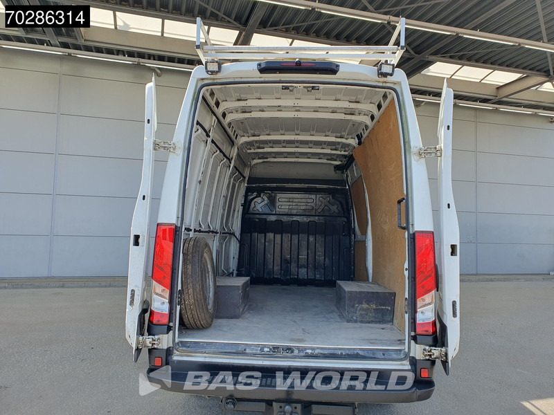 Iveco Daily 35C14 Automaat Dubbellucht L2H2 3,5t Trekhaak Airco Cruise Camera Imperiaal Euro6 L2 12m3 Airco Trekhaak Cruise control - Krovininis mikroautobusas: foto 3 Iveco Daily 35C14 Automaat Dubbellucht L2H2 3,5t Trekhaak Airco Cruise Camera Imperiaal Euro6 L2 12m3 Airco Trekhaak Cruise control - Krovininis mikroautobusas: foto 3