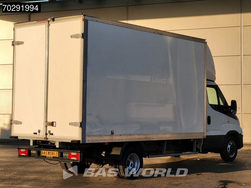 Iveco Daily 35C16 3.0L Dubbellucht Bakwagen Achterdeuren Airco Cruise Camera Euro6 Meubelbak Koffer 20m3 Airco Cruise control - Furgonas su krovinių dėže: foto 5 Iveco Daily 35C16 3.0L Dubbellucht Bakwagen Achterdeuren Airco Cruise Camera Euro6 Meubelbak Koffer 20m3 Airco Cruise control - Furgonas su krovinių dėže: foto 5
