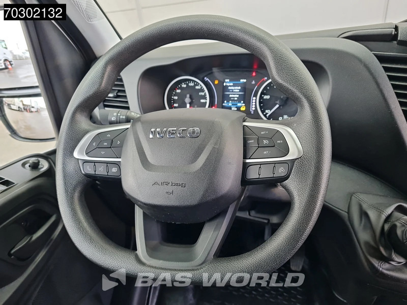 Furgonas su krovinių dėže Iveco Daily 35C16 3.0L Laadklep Dubbellucht Bakwagen Airco Cruise D'Hollandia Euro6 Meubelbak Koffer Airco Cruise control: foto 17 Furgonas su krovinių dėže Iveco Daily 35C16 3.0L Laadklep Dubbellucht Bakwagen Airco Cruise D'Hollandia Euro6 Meubelbak Koffer Airco Cruise control: foto 17