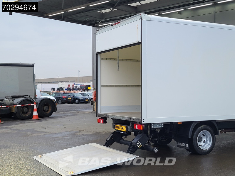 Iveco Daily 35C16 Automaat Laadklep Dubbellucht Bakwagen 160PK Airco Camera 3,5t Trekvermogen Euro6 Meubelbak Koffer Airco - Furgonas su krovinių dėže: foto 3 Iveco Daily 35C16 Automaat Laadklep Dubbellucht Bakwagen 160PK Airco Camera 3,5t Trekvermogen Euro6 Meubelbak Koffer Airco - Furgonas su krovinių dėže: foto 3