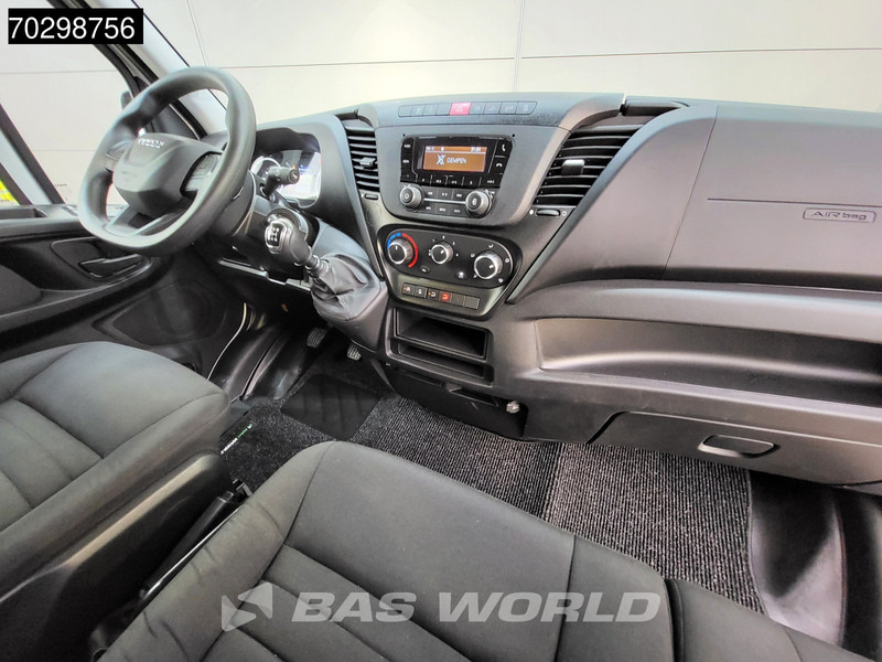 Furgonas su krovinių dėže Iveco Daily 35C16 Laadklep Dubbellucht Bakwagen 160PK Airco 3,5t Trekgewicht Euro6 Meubelbak Koffer Airco: foto 9 Furgonas su krovinių dėže Iveco Daily 35C16 Laadklep Dubbellucht Bakwagen 160PK Airco 3,5t Trekgewicht Euro6 Meubelbak Koffer Airco: foto 9