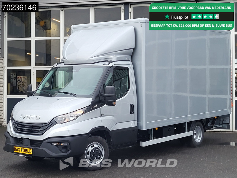 Iveco Daily 35C18 2025 MODEL Automaat 1000kg Laadklep ACC Navi Airco Zijdeur Bakwagen Meubelbak Koffer 22m3 Airco - Furgonas su krovinių dėže: foto 1 Iveco Daily 35C18 2025 MODEL Automaat 1000kg Laadklep ACC Navi Airco Zijdeur Bakwagen Meubelbak Koffer 22m3 Airco - Furgonas su krovinių dėže: foto 1