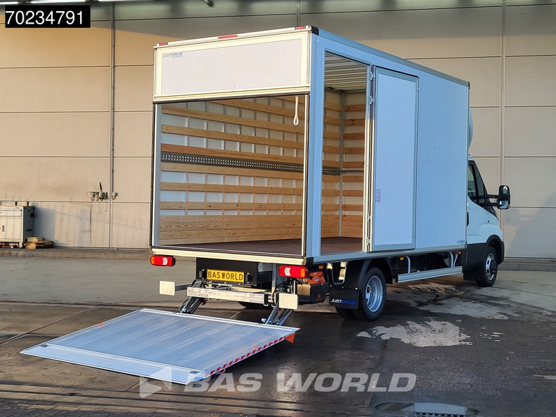 Iveco Daily 35C18 3.0L 2025model Automaat Laadklep ACC Navi Airco Zijdeur Bakwagen Meubelbak Koffer Airco - Furgonas su krovinių dėže: foto 3 Iveco Daily 35C18 3.0L 2025model Automaat Laadklep ACC Navi Airco Zijdeur Bakwagen Meubelbak Koffer Airco - Furgonas su krovinių dėže: foto 3