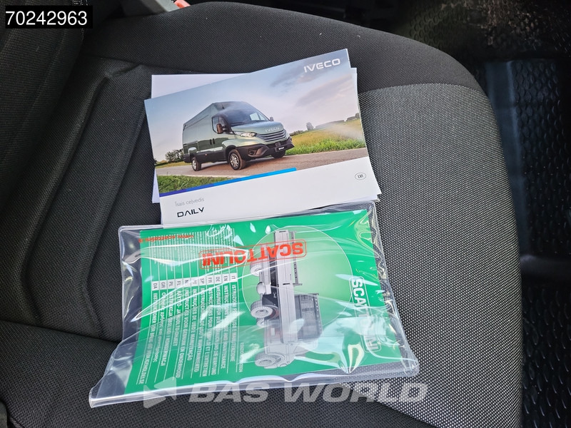 Nauja Bortinis automobilis Iveco Daily 35C18 3.0L Automaat 180PK 2025-Model Open laadbak Dubbel Cabine Navi ACC LED 3,5T Trekvermogen Euro6 Pritsche Pickup Airco Dubbe: foto 18 Nauja Bortinis automobilis Iveco Daily 35C18 3.0L Automaat 180PK 2025-Model Open laadbak Dubbel Cabine Navi ACC LED 3,5T Trekvermogen Euro6 Pritsche Pickup Airco Dubbe: foto 18