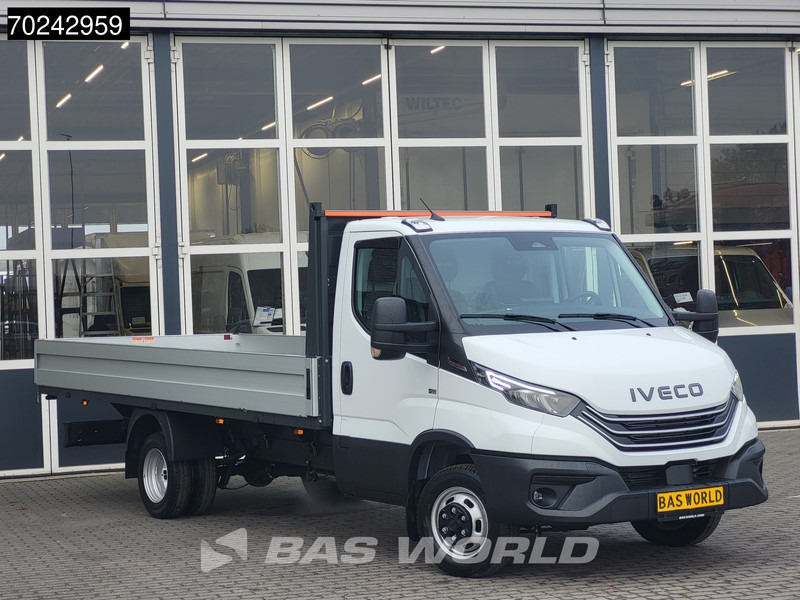 Iveco Daily 35C18 3.0L Automaat Nwe model 2025 Open laadbak Navi ACC LED 3,5T Trekvermogen Pritsche Pickup Airco - Bortinis automobilis: foto 3 Iveco Daily 35C18 3.0L Automaat Nwe model 2025 Open laadbak Navi ACC LED 3,5T Trekvermogen Pritsche Pickup Airco - Bortinis automobilis: foto 3