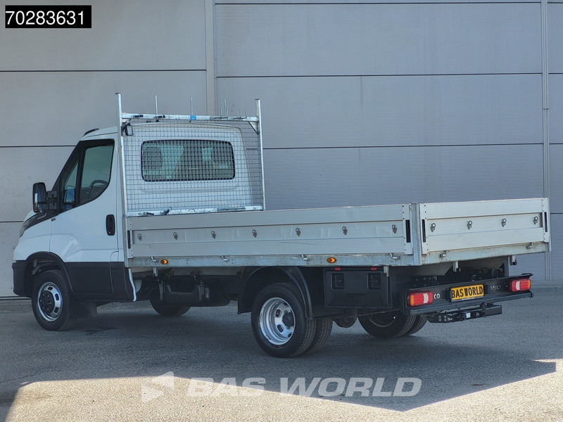 Iveco Daily 35C18 3.0L Open Laadbak Dubbellucht 3,5t Trekhaak Airco Cruise Camera Parkeersensoren Euro6 Meubelbak Koffer Airco Trekhaak Crui - Bortinis automobilis: foto 2 Iveco Daily 35C18 3.0L Open Laadbak Dubbellucht 3,5t Trekhaak Airco Cruise Camera Parkeersensoren Euro6 Meubelbak Koffer Airco Trekhaak Crui - Bortinis automobilis: foto 2
