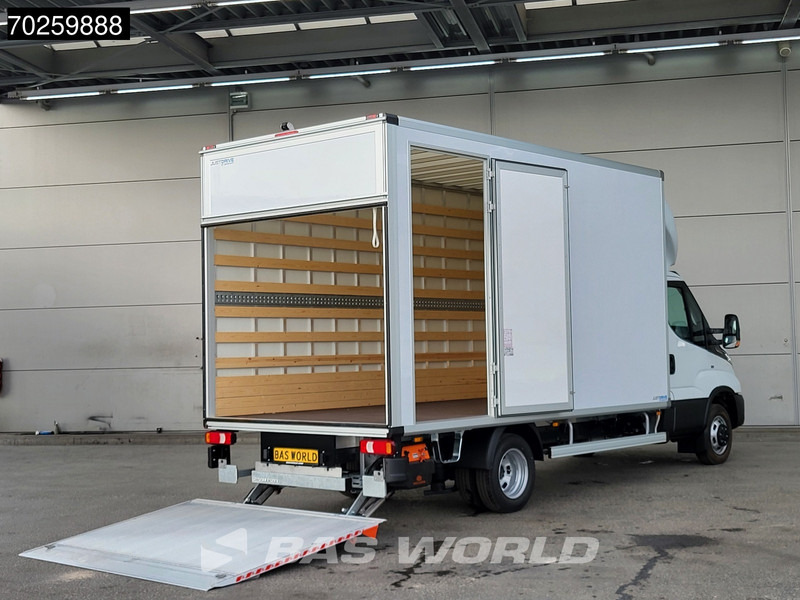 Iveco Daily 35C18 Laadklep Automaat Luchtvering Zijdeur Bakwagen Navi LED Airco Cruise Camera Lat om Lat Euro6 Meubelbak Koffer 22m3 Airco C - Furgonas su krovinių dėže: foto 3 Iveco Daily 35C18 Laadklep Automaat Luchtvering Zijdeur Bakwagen Navi LED Airco Cruise Camera Lat om Lat Euro6 Meubelbak Koffer 22m3 Airco C - Furgonas su krovinių dėže: foto 3
