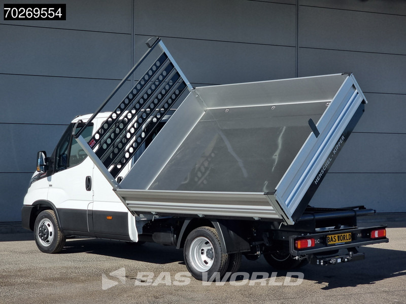 Iveco Daily 35C21 3 zijdige Kipper Dubbel Cabine 210PK 3.0L Dubbellucht Airco Cruise LED Camera Tipper Benne Kieper 2m3 Airco Trekhaak - Mažas savivartis: foto 2 Iveco Daily 35C21 3 zijdige Kipper Dubbel Cabine 210PK 3.0L Dubbellucht Airco Cruise LED Camera Tipper Benne Kieper 2m3 Airco Trekhaak - Mažas savivartis: foto 2