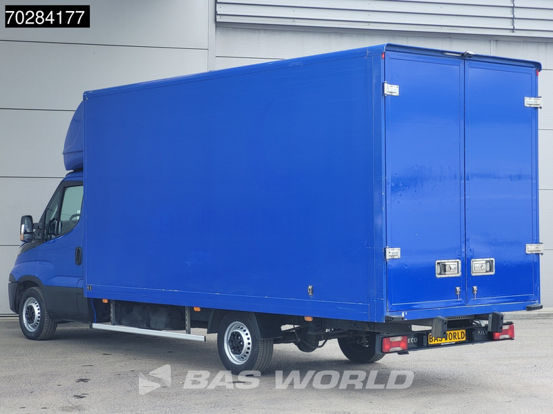 Iveco Daily 35S14 Automaat Bakwagen Achterdeuren 488cm lang! Airco Cruise Camera Euro6 Meubelbak Koffer 24m3 Airco Cruise control - Furgonas su krovinių dėže: foto 2 Iveco Daily 35S14 Automaat Bakwagen Achterdeuren 488cm lang! Airco Cruise Camera Euro6 Meubelbak Koffer 24m3 Airco Cruise control - Furgonas su krovinių dėže: foto 2