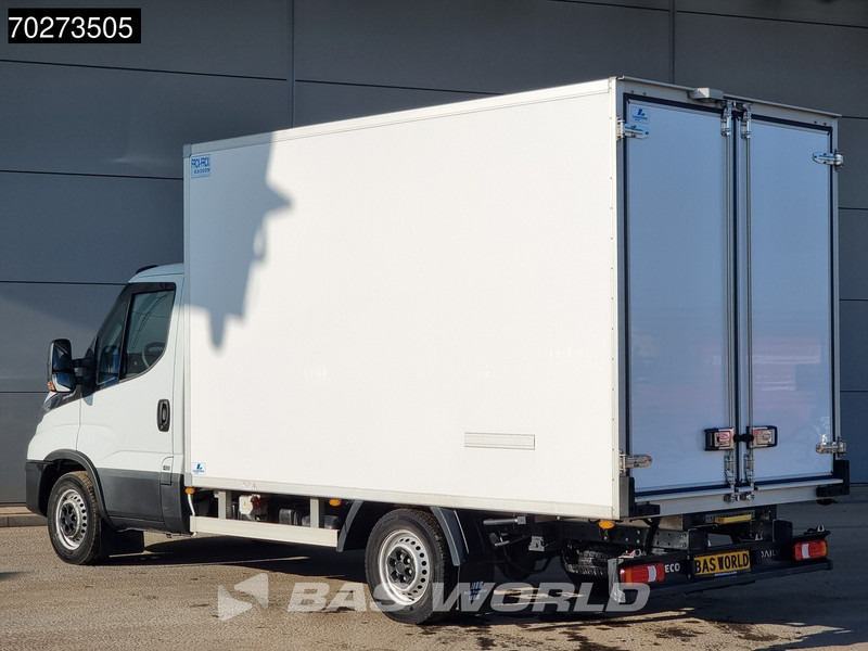 Iveco Daily 35S14 Automaat Bi-Temp Carrier Xarios 600MT Vriezer Koel 380V Zijdeur Airco Cruise Camera Parkeersensoren Koel Kühlwagen Kühlkof - Furgonas šaldytuvas: foto 2 Iveco Daily 35S14 Automaat Bi-Temp Carrier Xarios 600MT Vriezer Koel 380V Zijdeur Airco Cruise Camera Parkeersensoren Koel Kühlwagen Kühlkof - Furgonas šaldytuvas: foto 2