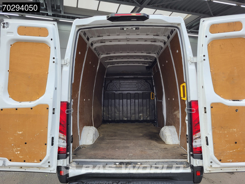 Iveco Daily 35S14 Automaat L2H2 3,5t Trekhaak LED Airco Cruise Navi Camera Euro6 APK 03-2026 L2 12m3 Airco Trekhaak Cruise control - Krovininis mikroautobusas: foto 3 Iveco Daily 35S14 Automaat L2H2 3,5t Trekhaak LED Airco Cruise Navi Camera Euro6 APK 03-2026 L2 12m3 Airco Trekhaak Cruise control - Krovininis mikroautobusas: foto 3