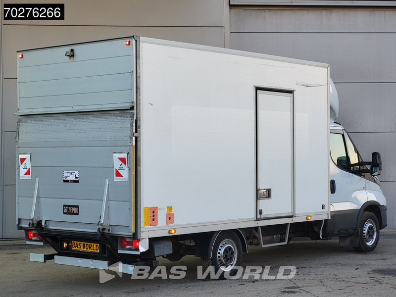 Iveco Daily 35S14 Automaat Laadklep Bakwagen Zijdeur Airco Cruise Meubelbak Koffer Airco Cruise control - Furgonas su krovinių dėže: foto 5 Iveco Daily 35S14 Automaat Laadklep Bakwagen Zijdeur Airco Cruise Meubelbak Koffer Airco Cruise control - Furgonas su krovinių dėže: foto 5