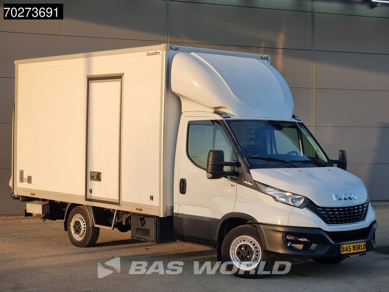 Iveco Daily 35S14 Automaat Laadklep Zijdeur Bakwagen Airco Cruise Meubelbak Koffer 20m3 Airco Cruise control - Furgonas su krovinių dėže: foto 5 Iveco Daily 35S14 Automaat Laadklep Zijdeur Bakwagen Airco Cruise Meubelbak Koffer 20m3 Airco Cruise control - Furgonas su krovinių dėže: foto 5