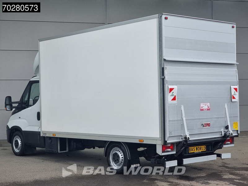 Iveco Daily 35S16 Automaat Bakwagen Laadklep Zijdeur Airco Cruise Euro6 Koffer Meubelbak Airco Cruise control - Furgonas su krovinių dėže: foto 2 Iveco Daily 35S16 Automaat Bakwagen Laadklep Zijdeur Airco Cruise Euro6 Koffer Meubelbak Airco Cruise control - Furgonas su krovinių dėže: foto 2
