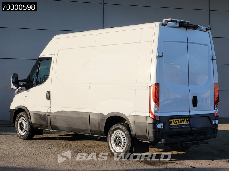 Iveco Daily 35S16 Automaat L2H2 3,5t Trekhaak Navi Airco Cruise Camera Standkachel Euro6 L2 Airco Trekhaak - Krovininis mikroautobusas: foto 2 Iveco Daily 35S16 Automaat L2H2 3,5t Trekhaak Navi Airco Cruise Camera Standkachel Euro6 L2 Airco Trekhaak - Krovininis mikroautobusas: foto 2