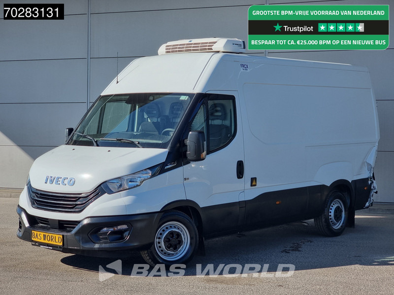 Iveco Daily 35S16 SCHADE/DAMAGE! Koelwagen Vriezer Automaat Thermo King V-300 MAX Airco Cruise Parkeersensoren Kühl Kühler Koel Koeler Kühlw - Furgonas šaldytuvas: foto 1 Iveco Daily 35S16 SCHADE/DAMAGE! Koelwagen Vriezer Automaat Thermo King V-300 MAX Airco Cruise Parkeersensoren Kühl Kühler Koel Koeler Kühlw - Furgonas šaldytuvas: foto 1