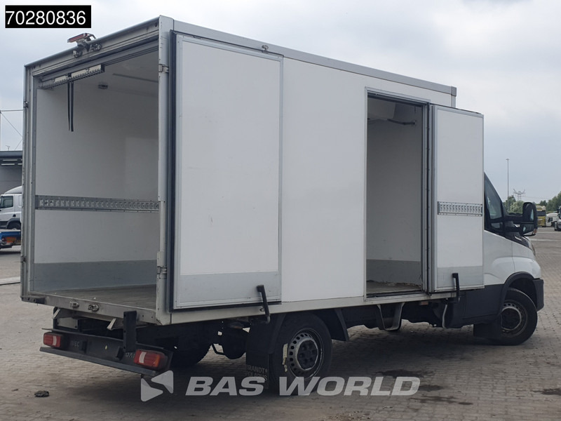 Iveco Daily 35S16 SCHADE! Koelwagen Zijdeur Carrier Xarios Airco Camera Euro6 Koel Koeler Kühl Kühler Kühlwagen Kühlkoffer 13m3 Airco - Furgonas šaldytuvas: foto 3 Iveco Daily 35S16 SCHADE! Koelwagen Zijdeur Carrier Xarios Airco Camera Euro6 Koel Koeler Kühl Kühler Kühlwagen Kühlkoffer 13m3 Airco - Furgonas šaldytuvas: foto 3
