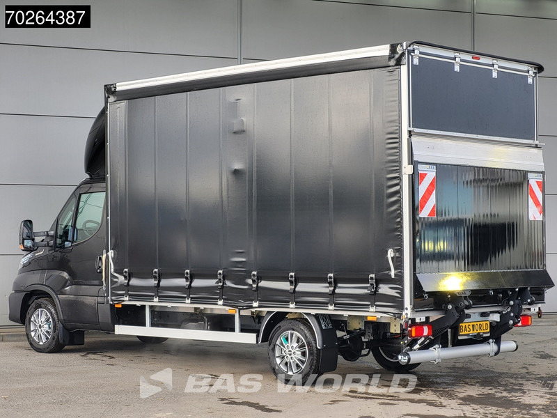 Iveco Daily 35S18 3.0L 180PK Automaat Schuifzeilen Laadklep ACC LED Navi Camera Euro6 Schuifzeil Zeilen Koffer Meubelbak Bakwagen 22m3 Airco - Tentinis mikroautobusas: foto 2 Iveco Daily 35S18 3.0L 180PK Automaat Schuifzeilen Laadklep ACC LED Navi Camera Euro6 Schuifzeil Zeilen Koffer Meubelbak Bakwagen 22m3 Airco - Tentinis mikroautobusas: foto 2