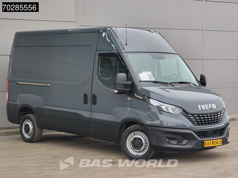 Iveco Daily 35S18 3.0L Automaat 180PK L2H2 3500kg Trekhaak LED Navi Airco Cruise Camera Euro6 L2 11m3 Airco Trekhaak Cruise control - Krovininis mikroautobusas: foto 3 Iveco Daily 35S18 3.0L Automaat 180PK L2H2 3500kg Trekhaak LED Navi Airco Cruise Camera Euro6 L2 11m3 Airco Trekhaak Cruise control - Krovininis mikroautobusas: foto 3