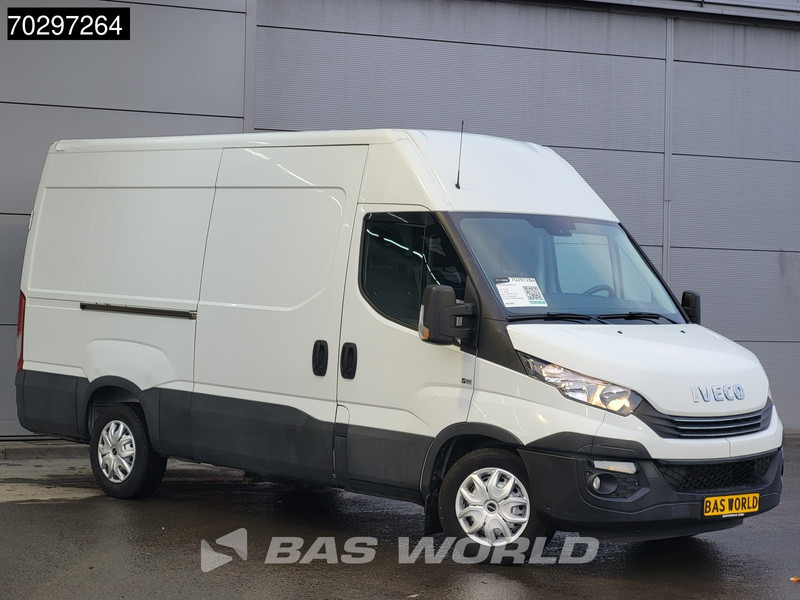 Iveco Daily 35S18 3.0L Automaat 3,5t Trekhaak 180PK L2H2 Airco Cruise Camera Euro6 L2 Airco Trekhaak Cruise control - Krovininis mikroautobusas: foto 5 Iveco Daily 35S18 3.0L Automaat 3,5t Trekhaak 180PK L2H2 Airco Cruise Camera Euro6 L2 Airco Trekhaak Cruise control - Krovininis mikroautobusas: foto 5